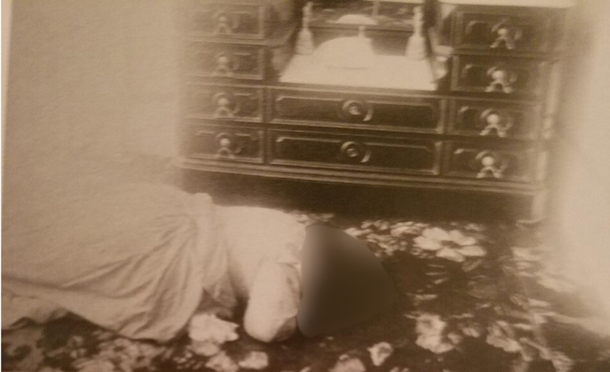 Crime scene photo of Abby Borden