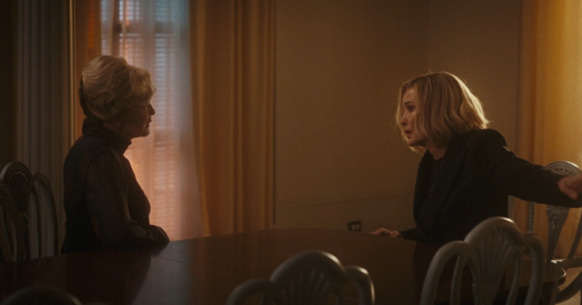 Constance and Fiona in American Horror Story