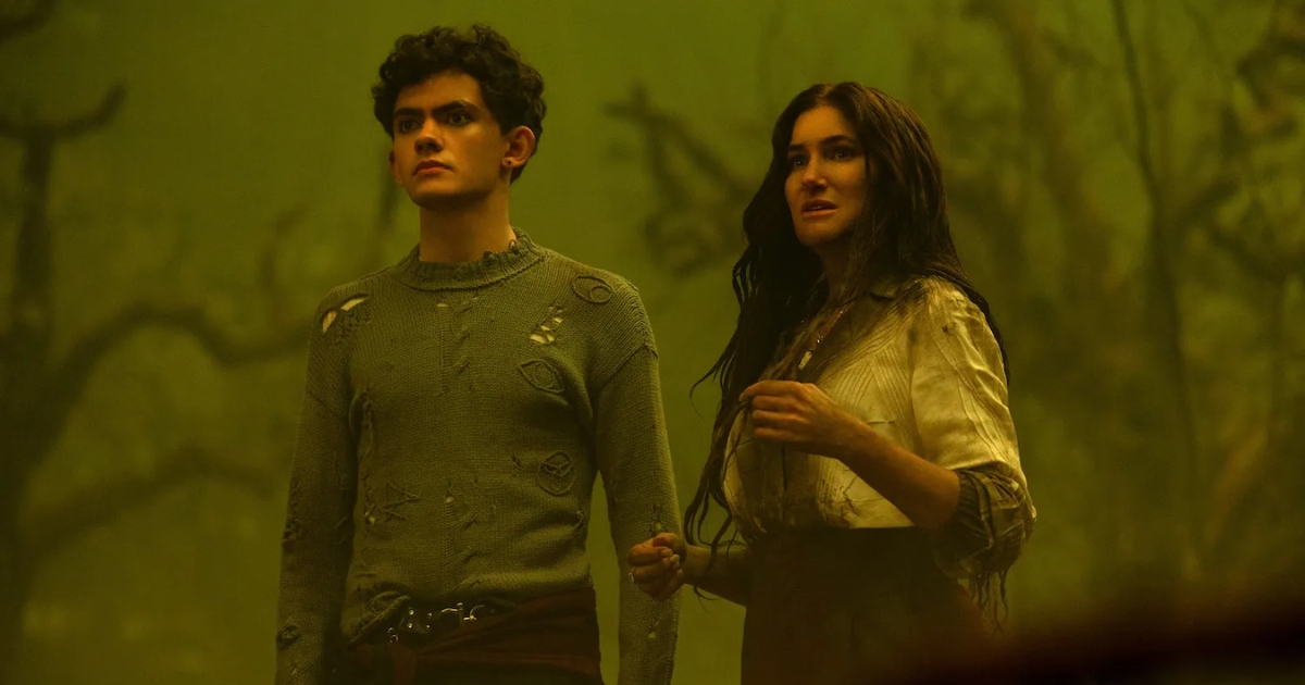 Billy and Agatha in Agatha All Along